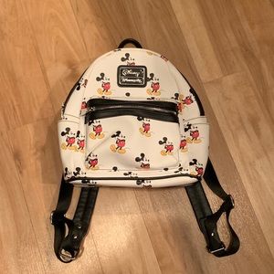 Loungefly Mickey mini backpack